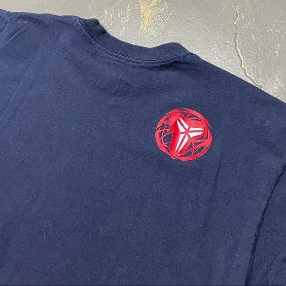 Nike Kobe Bryant Icon Shirt Vintage Retro Mamba LG - Picture 7 of 8